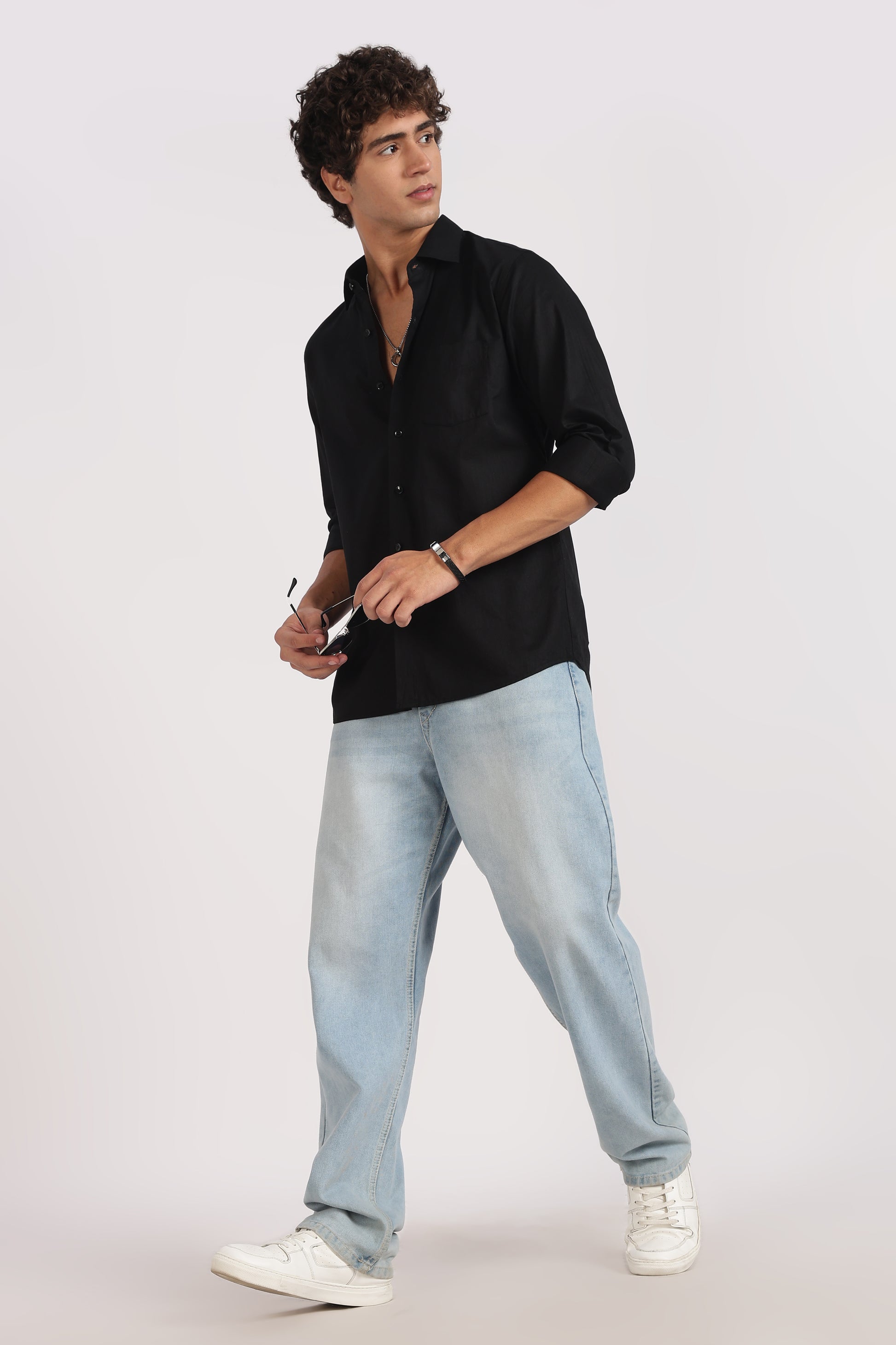 black cotton regular fit casual shirt