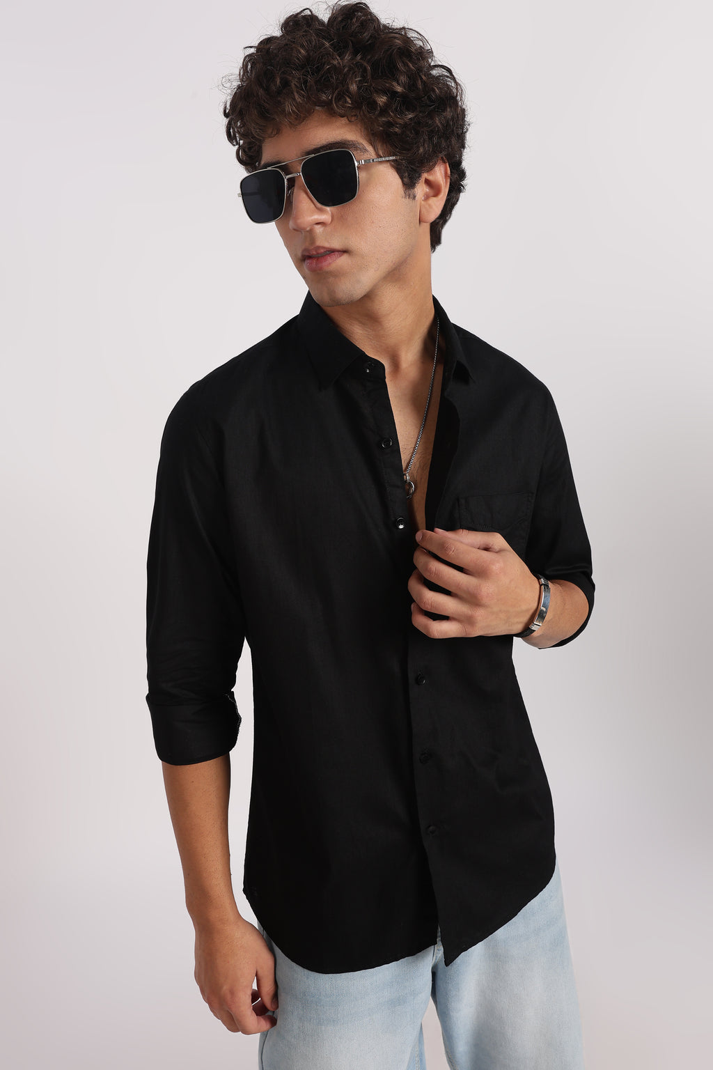 black cotton regular fit casual shirt